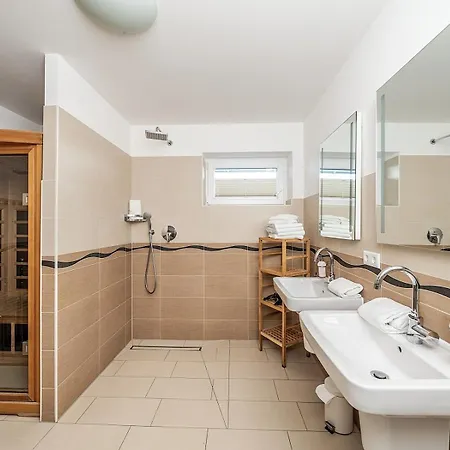 Mit Sauna Und Balkon Zentral In Διαμέρισμα Dagebüll